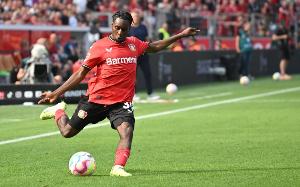 斯基拉：多家欧洲俱乐部关注弗林蓬，球员解约金4000万欧元